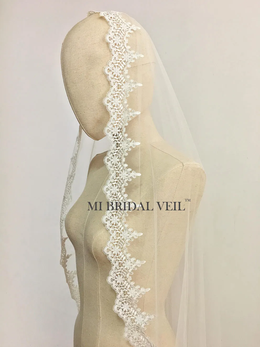 Mantilla Lace Veil, Venice Crochet Lace Bridal Veil, Rose w Leaf Lace Mi Bridal