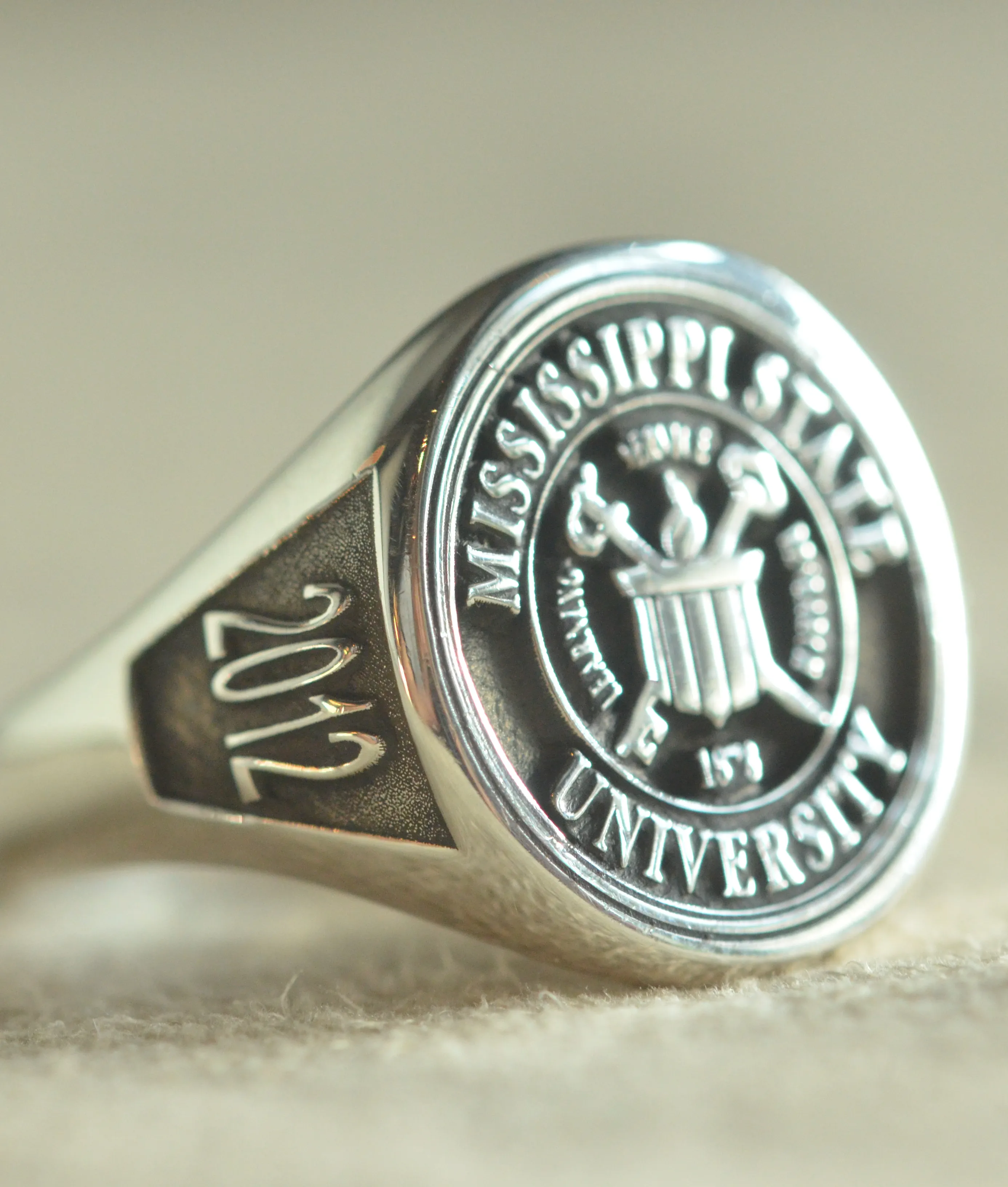 Solid Gold Personalized Mississippi State University